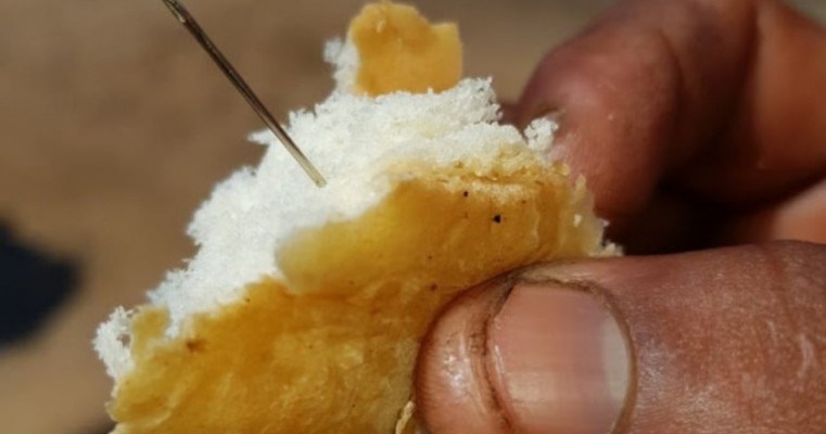 Homem encontra agulha em pedaço de pão em Petrolina-PE