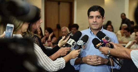 Prefeito pede escolta policial para transportar combustível