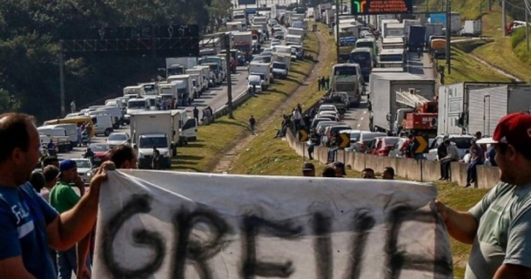 Concessões do governo a caminhoneiros vão custar R$ 10 bi ao contribuinte