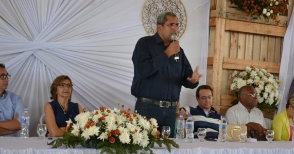 Prefeitura de Casa Nova decreta situação de emergência e suspende aulas na rede municipal