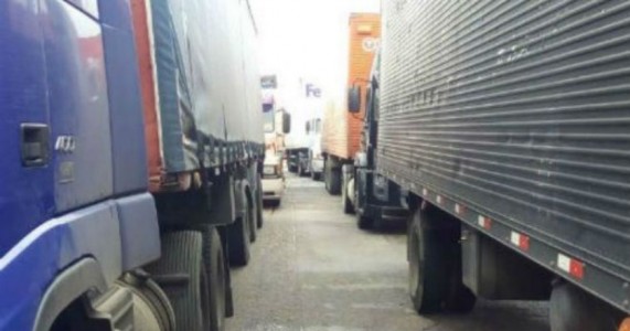 Mais de 90 municípios decretam emergência em PE por causa do desabastecimento de combustível