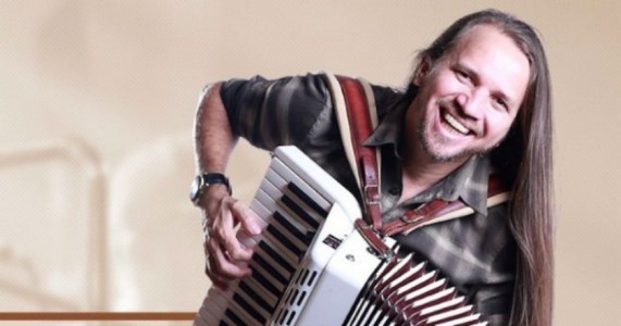 Pré-confirmado show de Dorgival Dantas em Floresta, PE