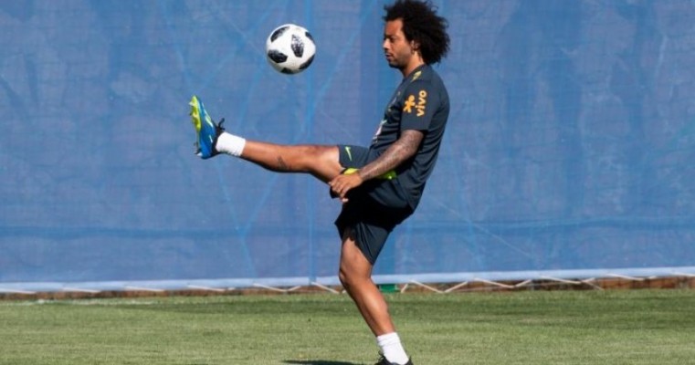 Marcelo será o capitão do Brasil na estreia da Copa