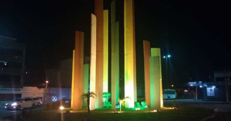 Copa do Mundo: monumentos de Petrolina ganham cores verde e amarelo para a estreia do Brasil