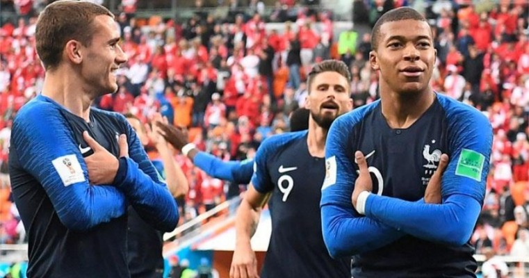 França vence, avança às oitavas de final e elimina Peru da Copa do Mundo