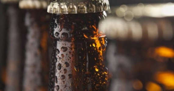 Com investimento de R$ 1,7 bilhão, setor de bebidas cresce na Bahia e gera 9 mil empregos