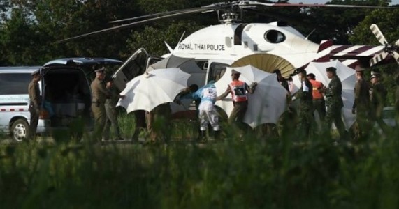 Tailândia: chega a oito o número de meninos resgatados de caverna