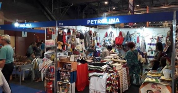 Grupo de artesãos petrolinenses marca presença em 19ª edição da Fenearte no Recife