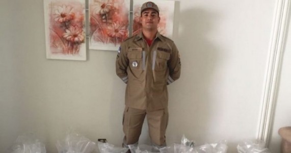 Jovem compra cestas básicas para moradores de Calumbi-PE com primeiro salário do Corpo de Bombeiros