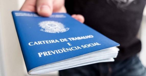 PE fecha mais de 10 mil postos de trabalho