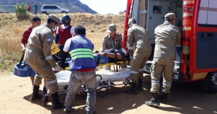 Colisão entre veículos deixa uma pessoa ferida em Serra Talhada, PE