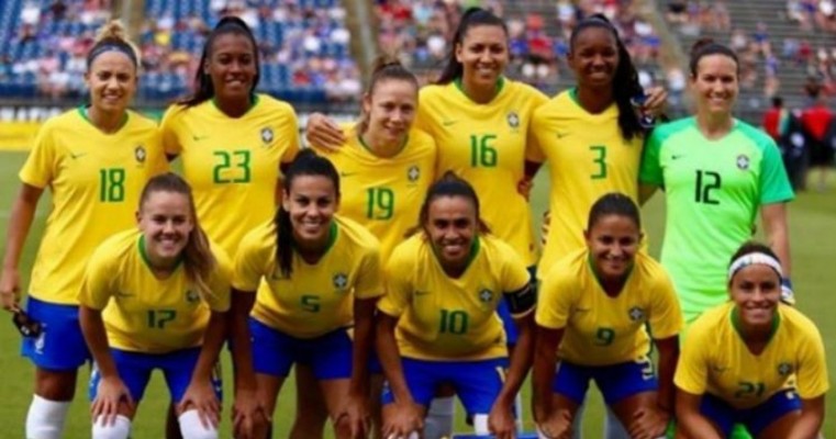 Seleção brasileira vence primeira partida no Torneio das Nações