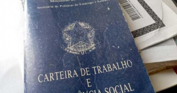 Ministério do Trabalho: Pernambuco continua atrás de Ceará e Bahia em número de carteiras assinadas