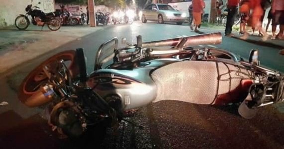 Mulher morre em acidente com moto em Juazeiro e seu namorado está preso