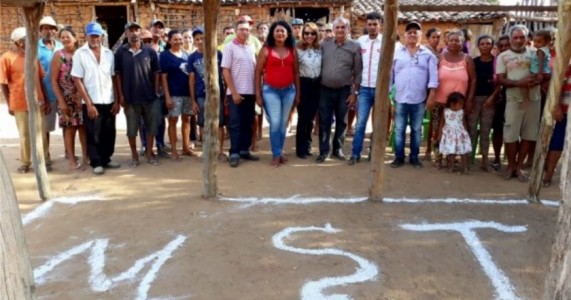 MST na Zona Rural De Ouricuri Reuniu-Se Com o Deputado Federal Adalberto Cavalcanti para Discutir as Demandas Locais.