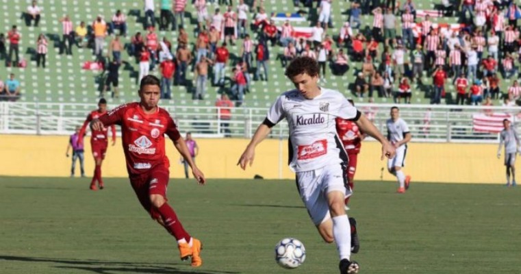 Náutico perde por 3x1 para o Bragantino e dificulta acesso