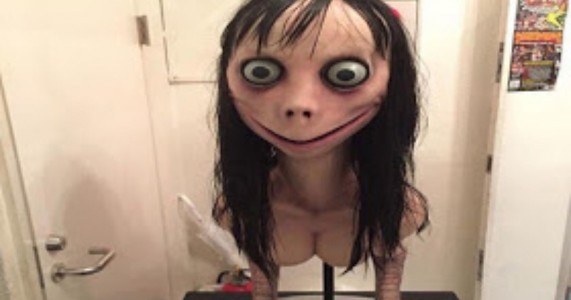 ALERTA! Adolescente de 13 anos corta os pulsos em desafio da Boneca Momo