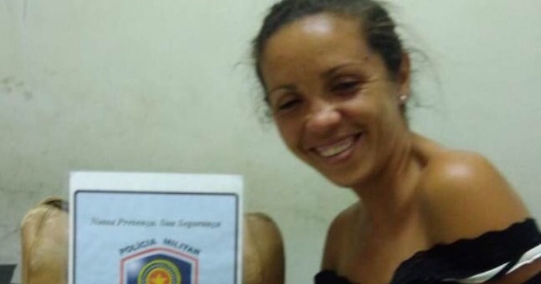 Salgueiro-PE: Polícia conduz à DP, acusada de violência Doméstica contra a própria mãe