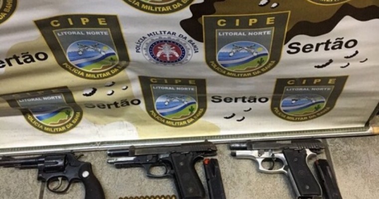 Assaltantes de banco e armas são encontrados em operação conjunta