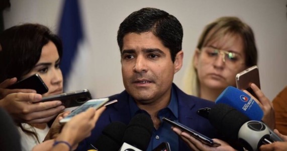 ACM Neto declara apoio pessoal a Jair Bolsonaro nas eleições 2018