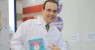 Biomédico conhecido como Dr. Bactéria palestra em encontro científico do Hospital Regional Inácio de Sá