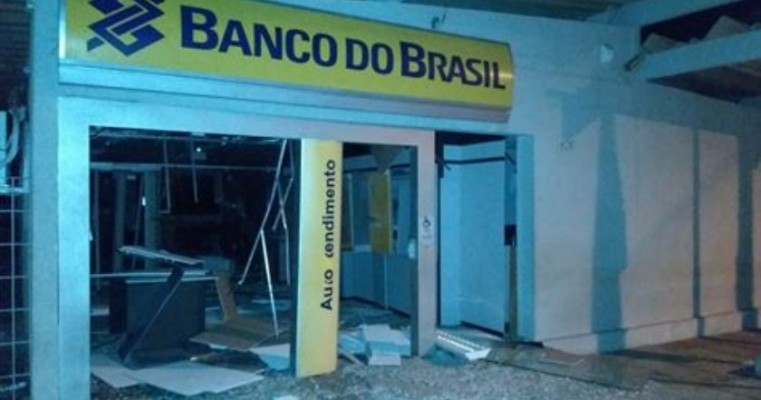 Agência bancária é alvo de explosão no Interior de Pernambuco