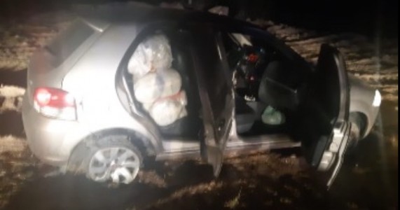 Em operação conjunta PRF e PM apreendem 76 quilos de maconha na BR 232