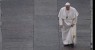 PAPA FRANCISCO: ORANDO DEBAIXO DE CHUVA, 