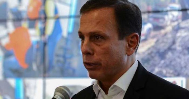 Infectado com Covid-19, Doria se isola por 10 dias