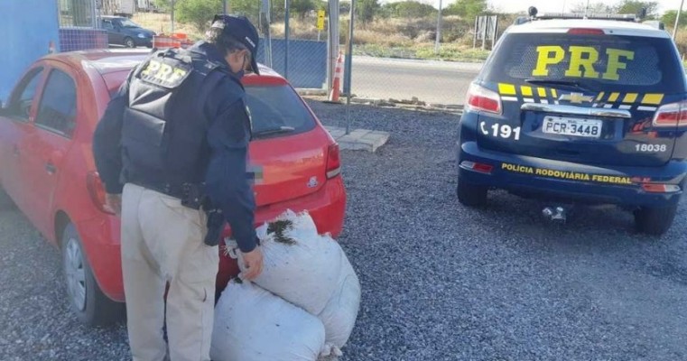Serra talhada-PE Homens são presos com 40 kg de maconha na BR-232