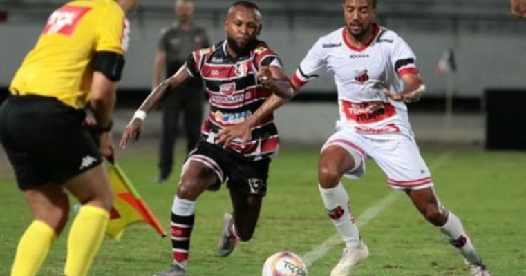 Série C: Santa Cruz sai na frente do Ituano, mas perde Bileu e cede empate no Arruda