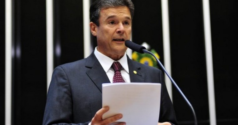 André de Paula quer aproximar a Câmara dos legislativos