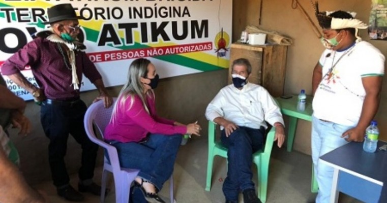 Deputado Gonzaga Patriota anota demandas em visitas aos municípios de Orocó e Cabrobó