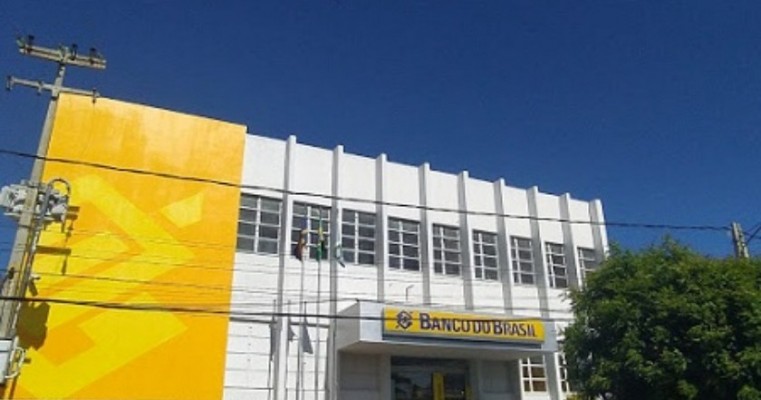 Deputado Tadeu Alencar pede que agência do Banco do Brasil de São José do Egito não seja fechada