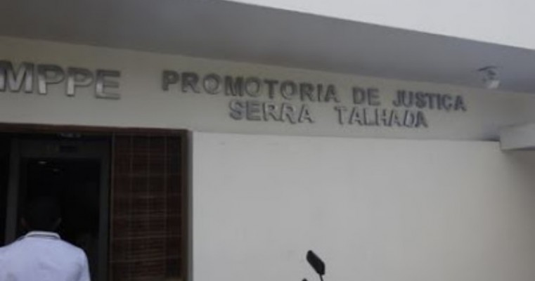 Ministério Público investiga nepotismo na Prefeitura e Câmara de Serra Talhada