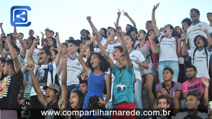 Maurina Rodrigues e Urbano Gomes, campeã e vice-campeão dos Jogos de Santo Antônio