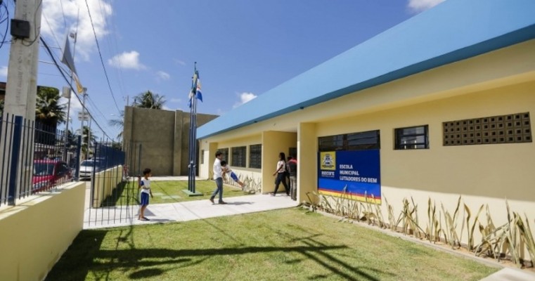 Retorno de aulas nas escolas públicas municipais em Pernambuco é suspenso