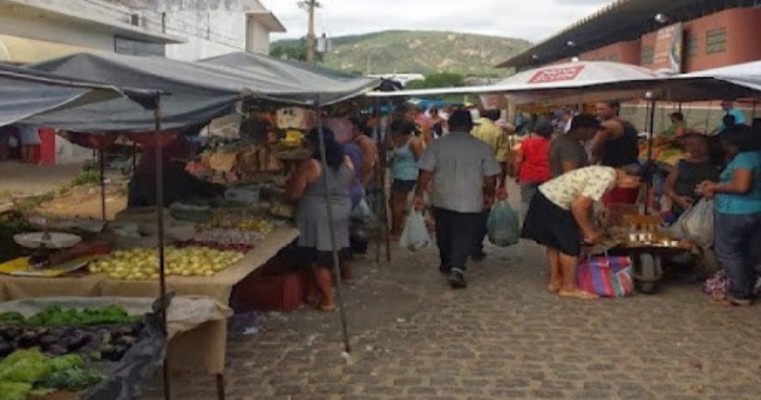 Novo decreto da Prefeitura de Salgueiro define medidas restritivas na feira livre