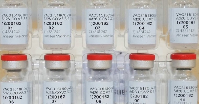 Prazo para aplicação da vacina da Janssen pode ser estendido para 8 de agosto