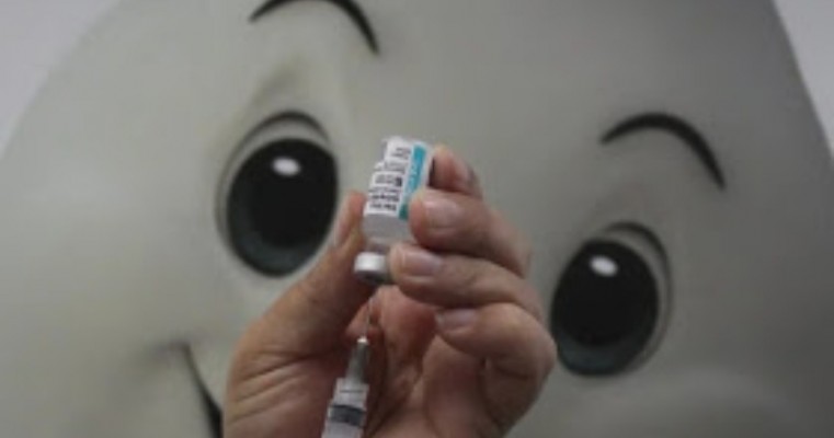 Vacina: Brasil registra 2,2 milhões de doses aplicadas em um dia