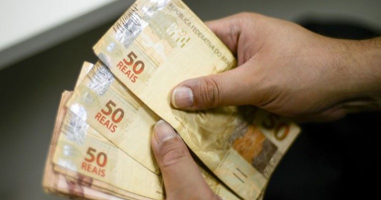 Lei que aumenta margem para empréstimos consignados dos servidores municipais de Salgueiro é sancionada