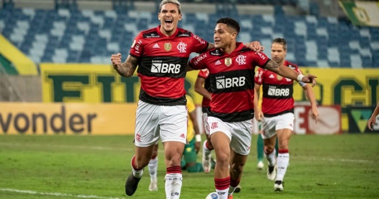 Pedro e Thiago Maia garantem vitória do Flamengo sobre Cuiabá