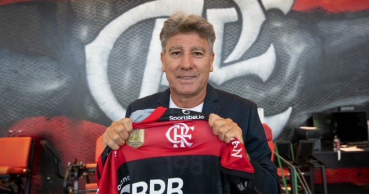 Renato Gaúcho é apresentado oficialmente como técnico do Flamengo