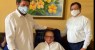 Recuperado da Covid-19, padre José Barros recebe alta depois de ficar mais de 100 dias na UTI de hospital em Araripina