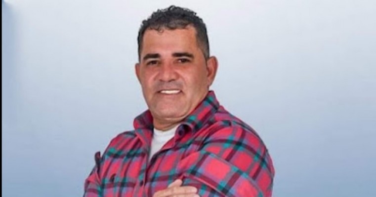 Ex-vocalista da banda de forró Noda de Caju morre em acidente na BR-232, em Pesqueira- Blog do Francisco Brito