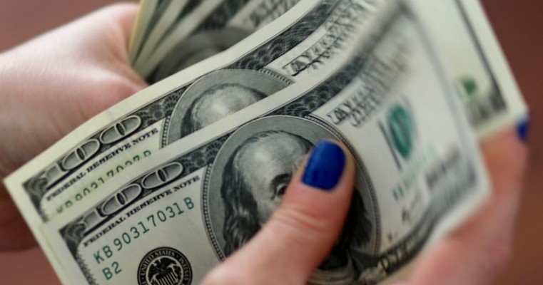 Dólar cai para R$ 5,59 com ata do Copom e reunião do Fed- Blog do Francisco Brito