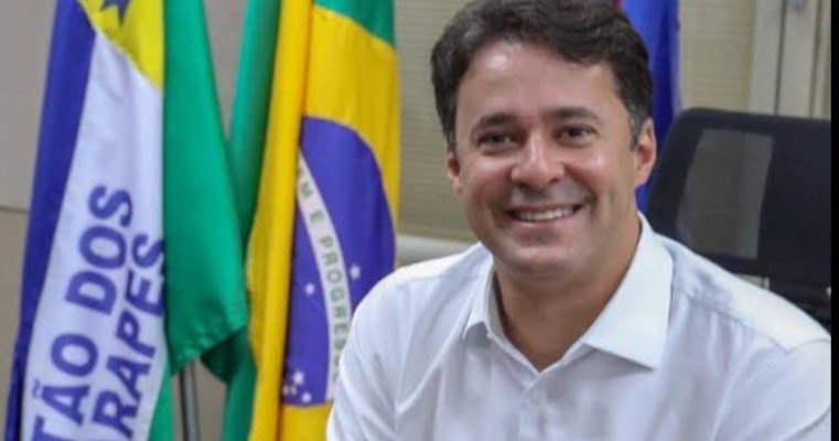 Anderson Ferreira entona a voz, se impõe e fala como candidato ao governo de Pernambuco*