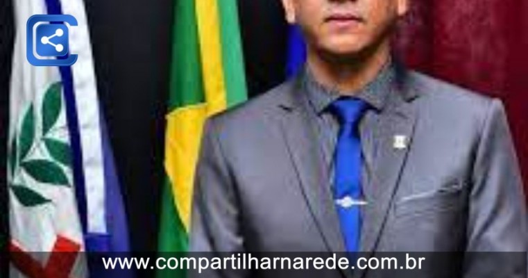 Após ser elogiado pelo vereador Henrique Sampaio, prefeito retira direito retroativo dos servidores
