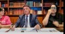 Bolsonaro diz que "bota a cara no fogo" por ministro da Educação