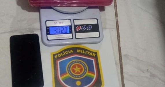 Mulher é presa com carga de cocaína em Moreilândia